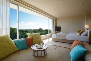 In-room safe, desk, blackout drapes, WiFi (free)
