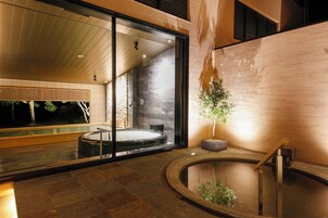 Baño termal público