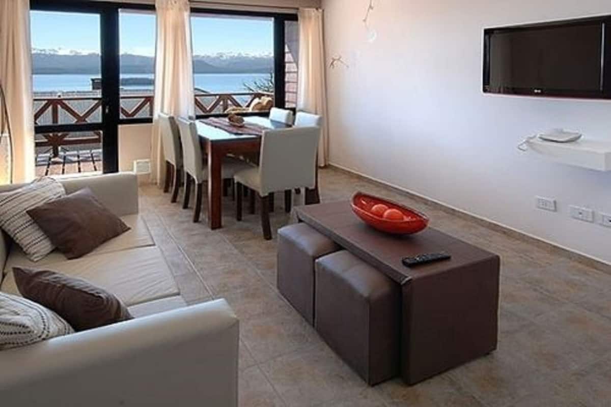 Superior Apartment, 2 Bedrooms, Lake View | In-room safe, free WiFi, bed sheets