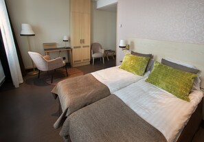 Quarto casal | Berços grátis, camas extras/dobráveis (sobretaxa), Wi-Fi de cortesia