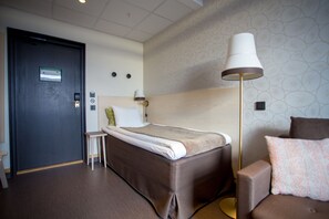 Enkeltværelse (with sofa bed) | Opholdsområde