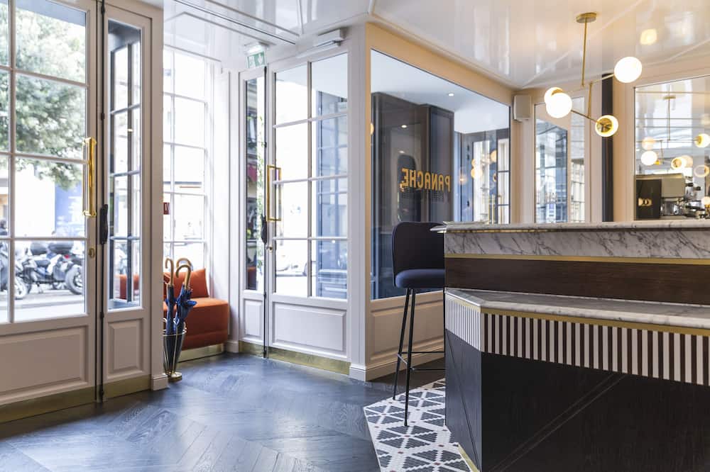 Hotel Panache