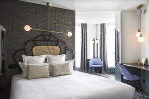 Superior Double or Twin Room | Premium bedding, minibar, in-room safe, individually decorated - Hotel Panache (Paris)