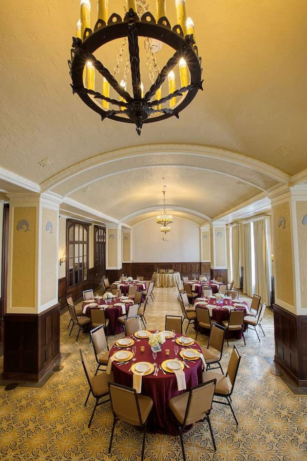 Meeting facility