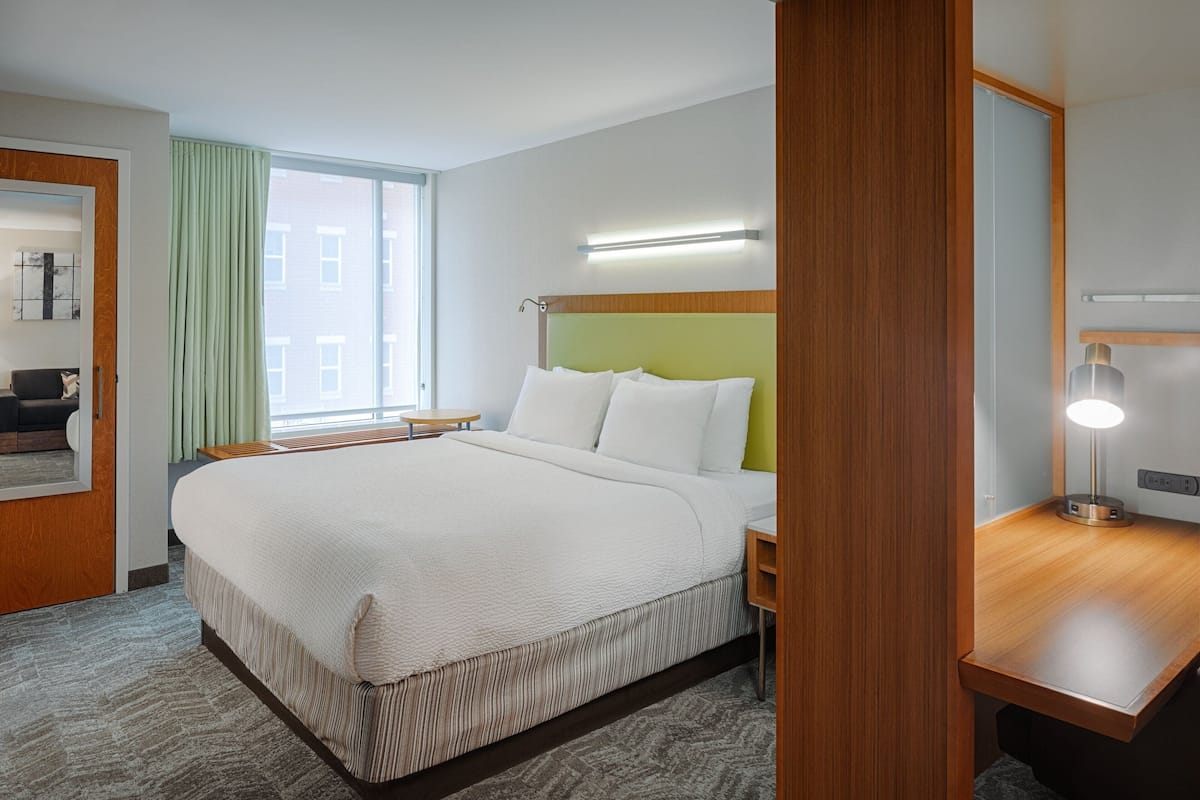 In-room safe, desk, iron/ironing board, free cribs/infant beds