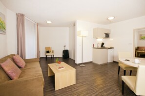 Private kitchenette - Residhome Neuilly Bords de Marne (Neuilly-Plaisance)