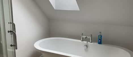 Double Room, Ensuite (The Hayloft) | Bathroom