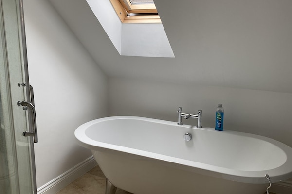 Double Room, Ensuite (The Hayloft) | Bathroom