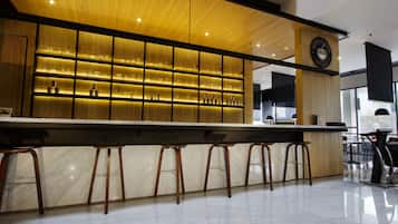 Bar (en el alojamiento)