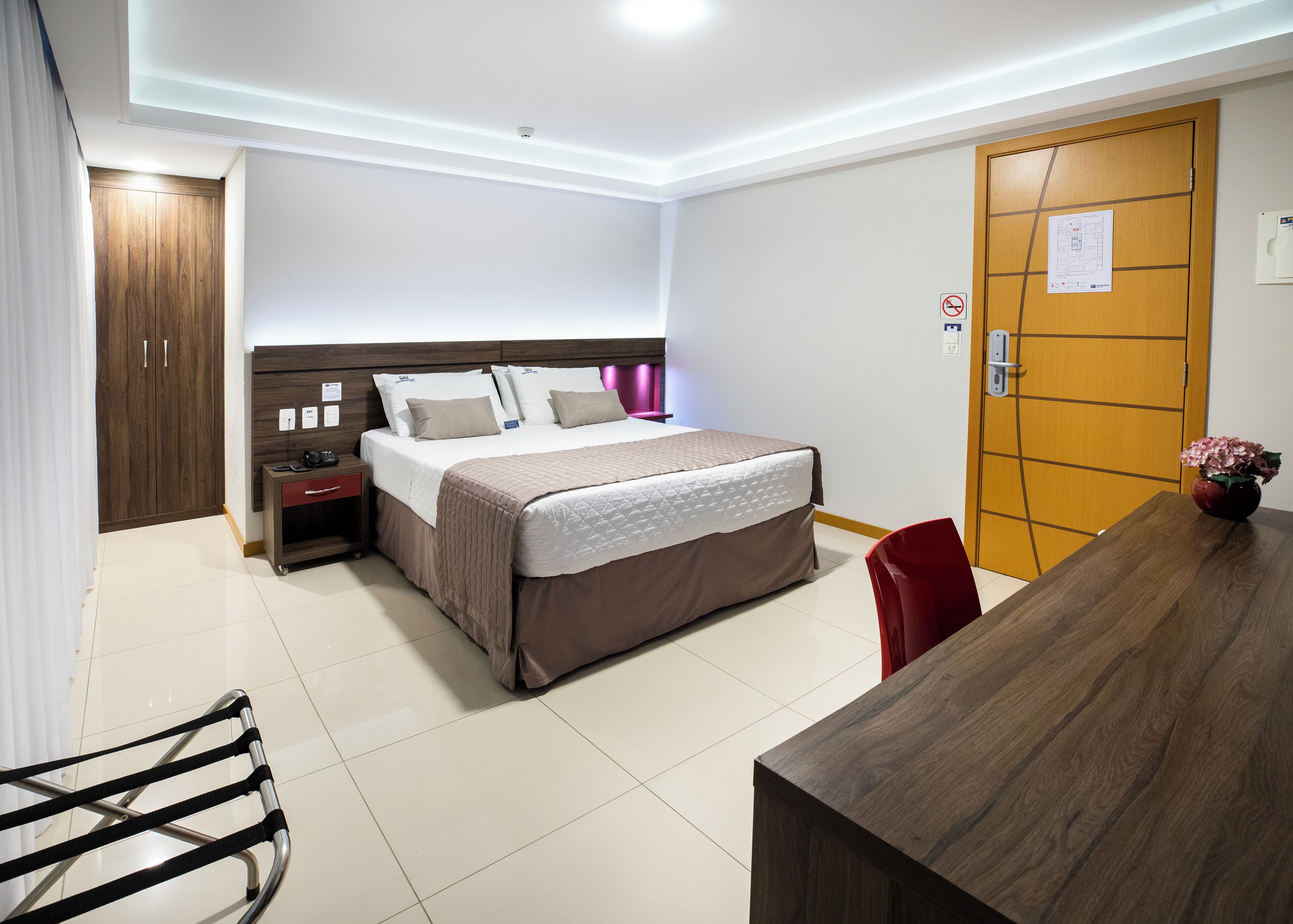 1 bedroom, minibar, in-room safe, desk