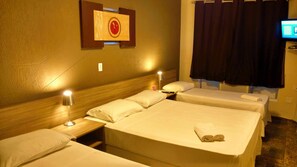 1 多间卧室、迷你吧、笔记本电脑工作区、遮光窗帘