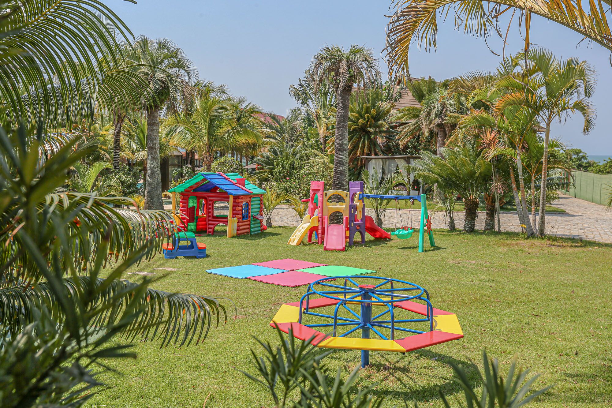 children’s play area – outdoor