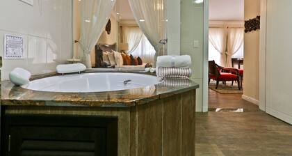 Estaleiro Guest House