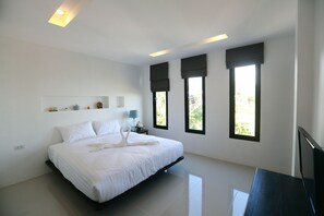 Luxury Triple Room, 2 Bedrooms | Living room | Flat-screen TV - Samui Natien Village (Koh Samui)