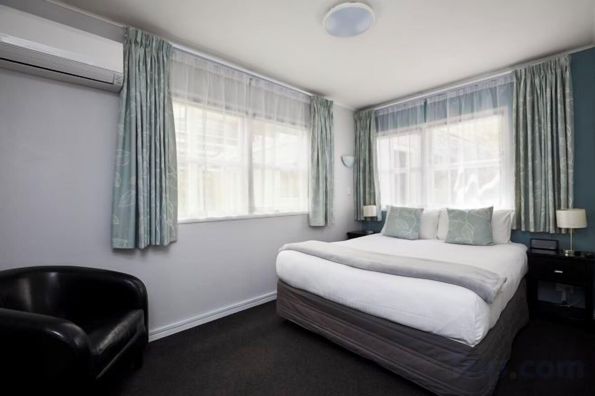 Standard One Bedroom