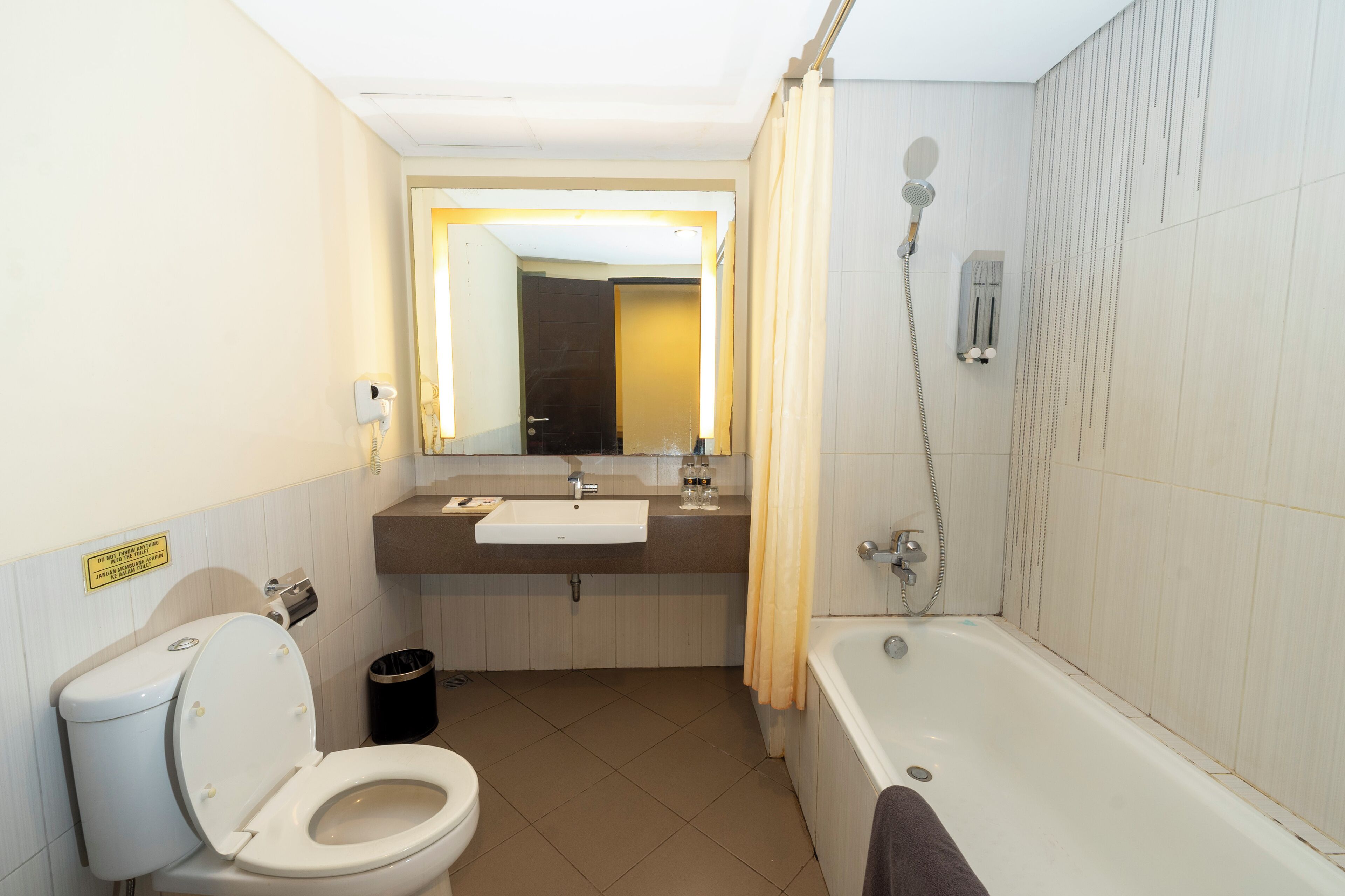 Photo - Oria Hotel Jakarta