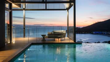 Rom, 4 soverom (Hayman Residence) | Basseng | 2 utendørsbassenger, bassengtelt (mot betaling) og bassengparasoller