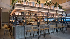 4 restaurants; breakfast, lunch and dinner served - InterContinental Hayman Great Barrier Reef by IHG (Whitsundays)