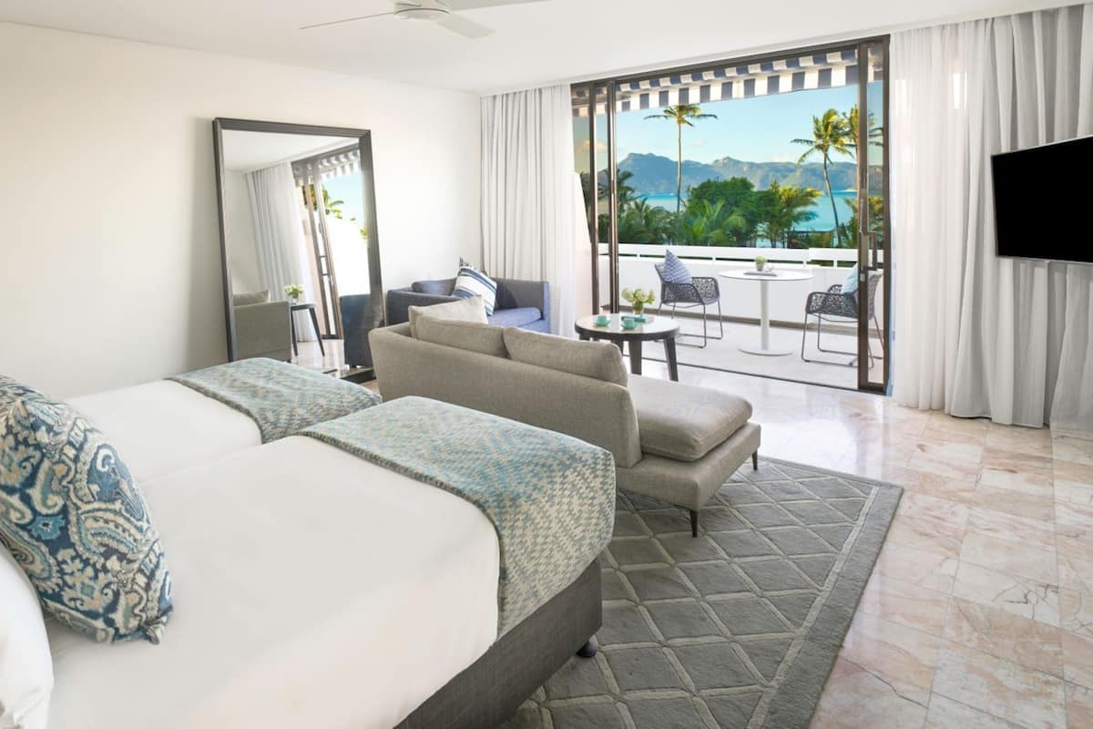 1 Schlafzimmer, hochwertige Bettwaren, Daunenbettdecken
