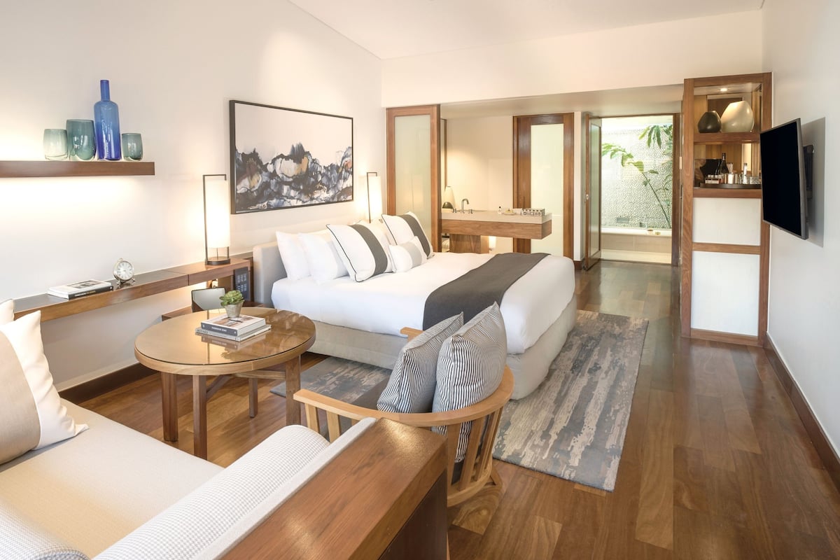Chambre Classique, 1 très grand lit, vue cour intérieure (Retreat) | 1 chambre, literie de qualité supérieure, couette en duvet d'oie