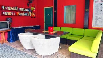 Sala de estar en el lobby