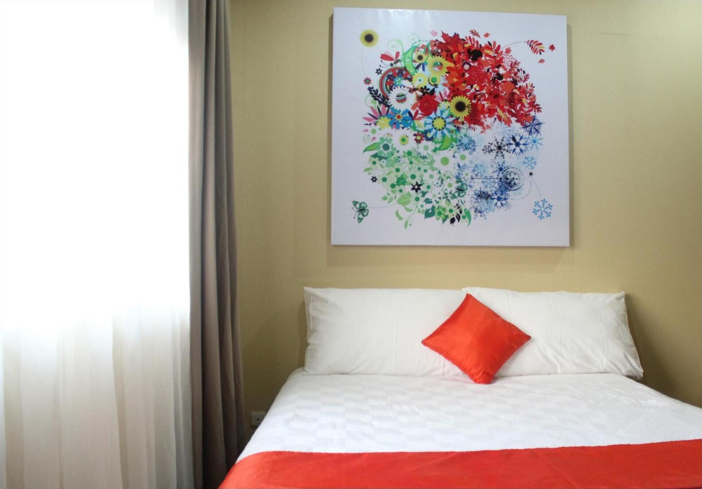 Photo - Maven Buncit