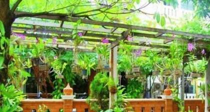 Lanna Thai Guesthouse