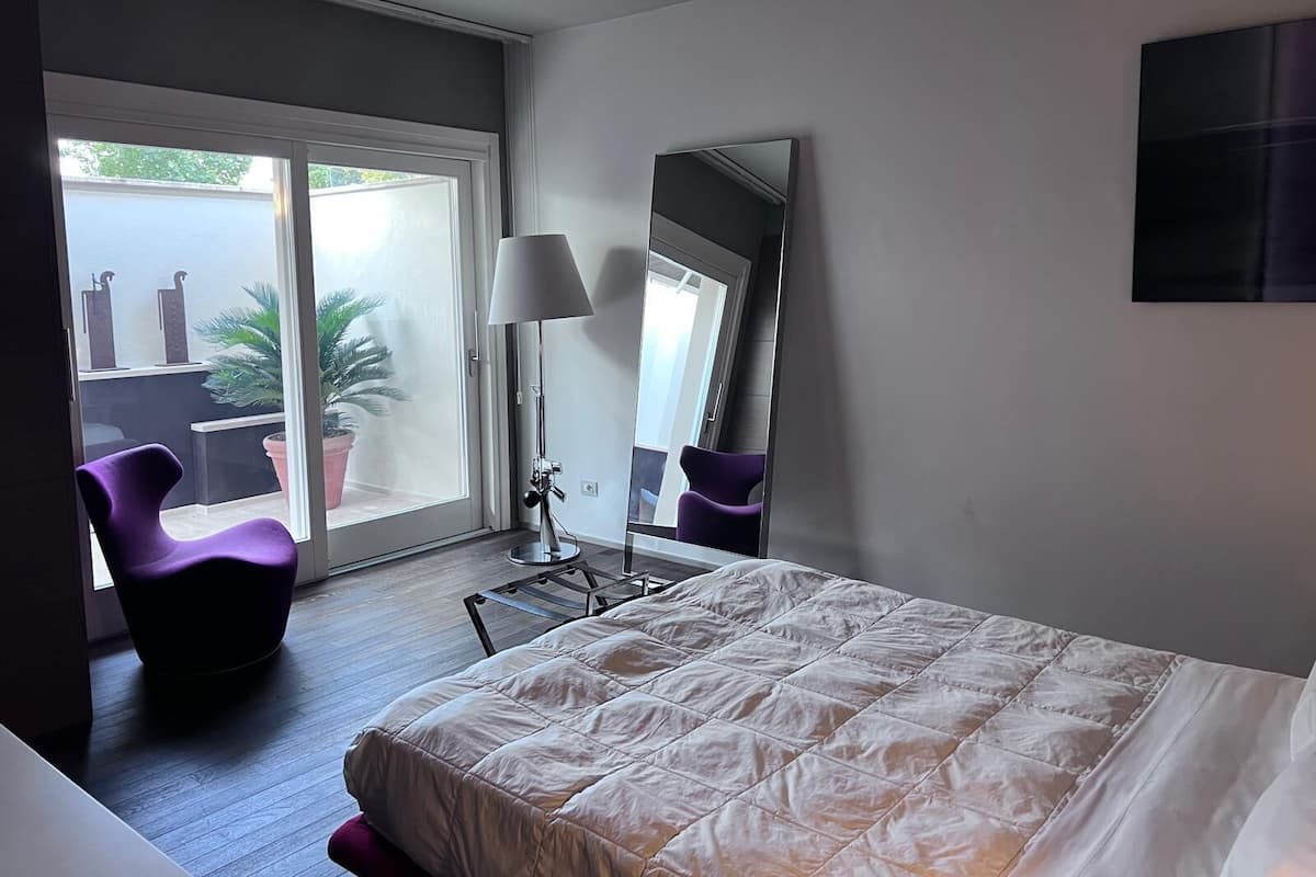 Literie de qualité supérieure, minibar, coffres-forts dans les chambres