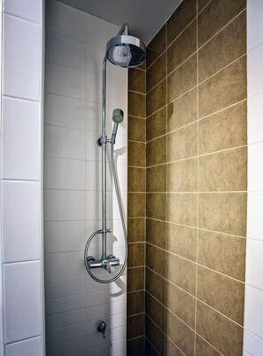 Douche de la salle de bain