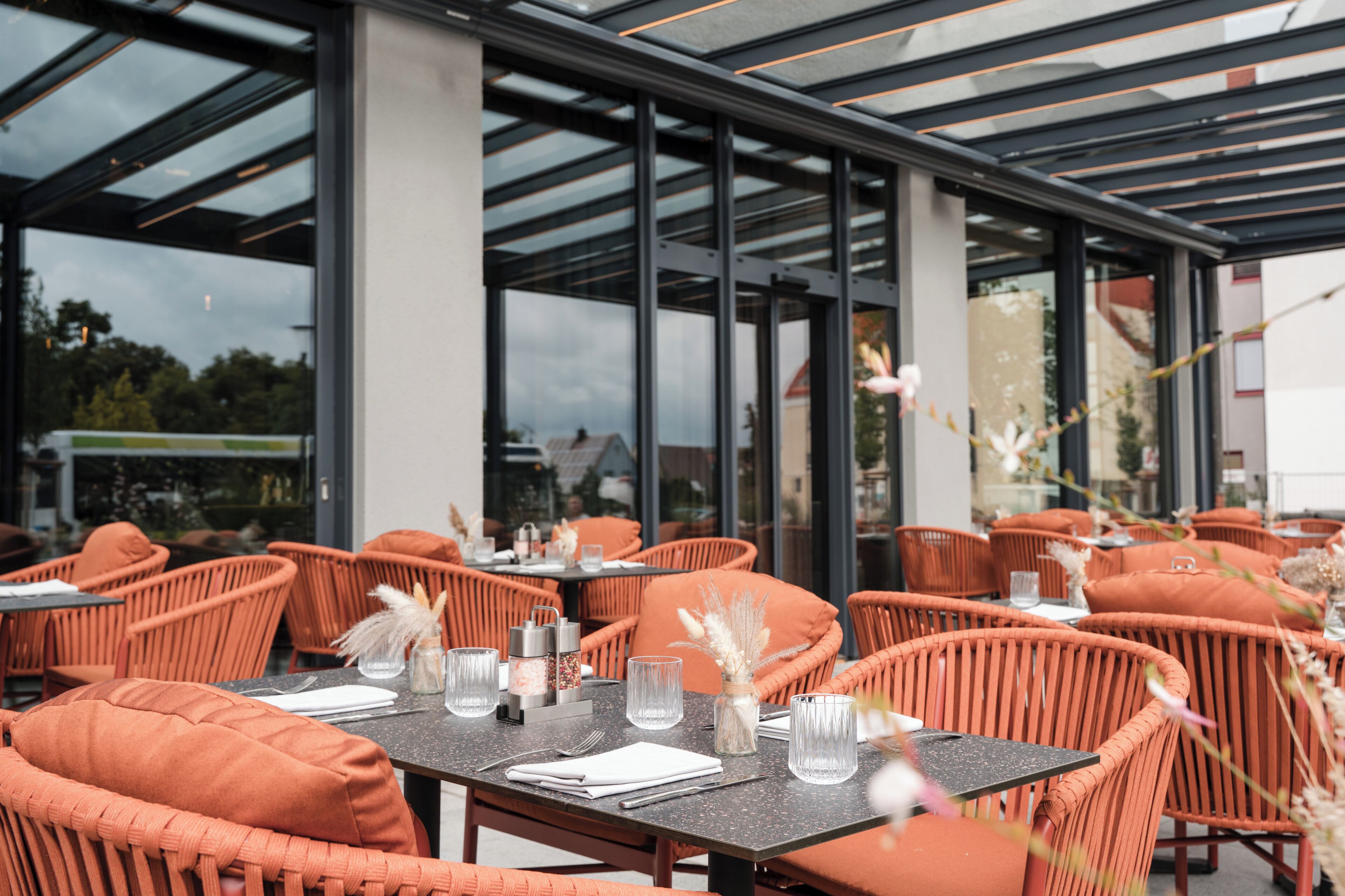 供应晚餐，国际美食