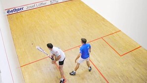 สนามเทนนิส