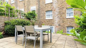 Apartamento, 2 habitaciones (Garden) | Terraza o patio