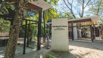Entrada da propriedade
