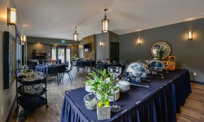 Meeting facility - Bighorn Meadows Resort (Radium Hot Springs)