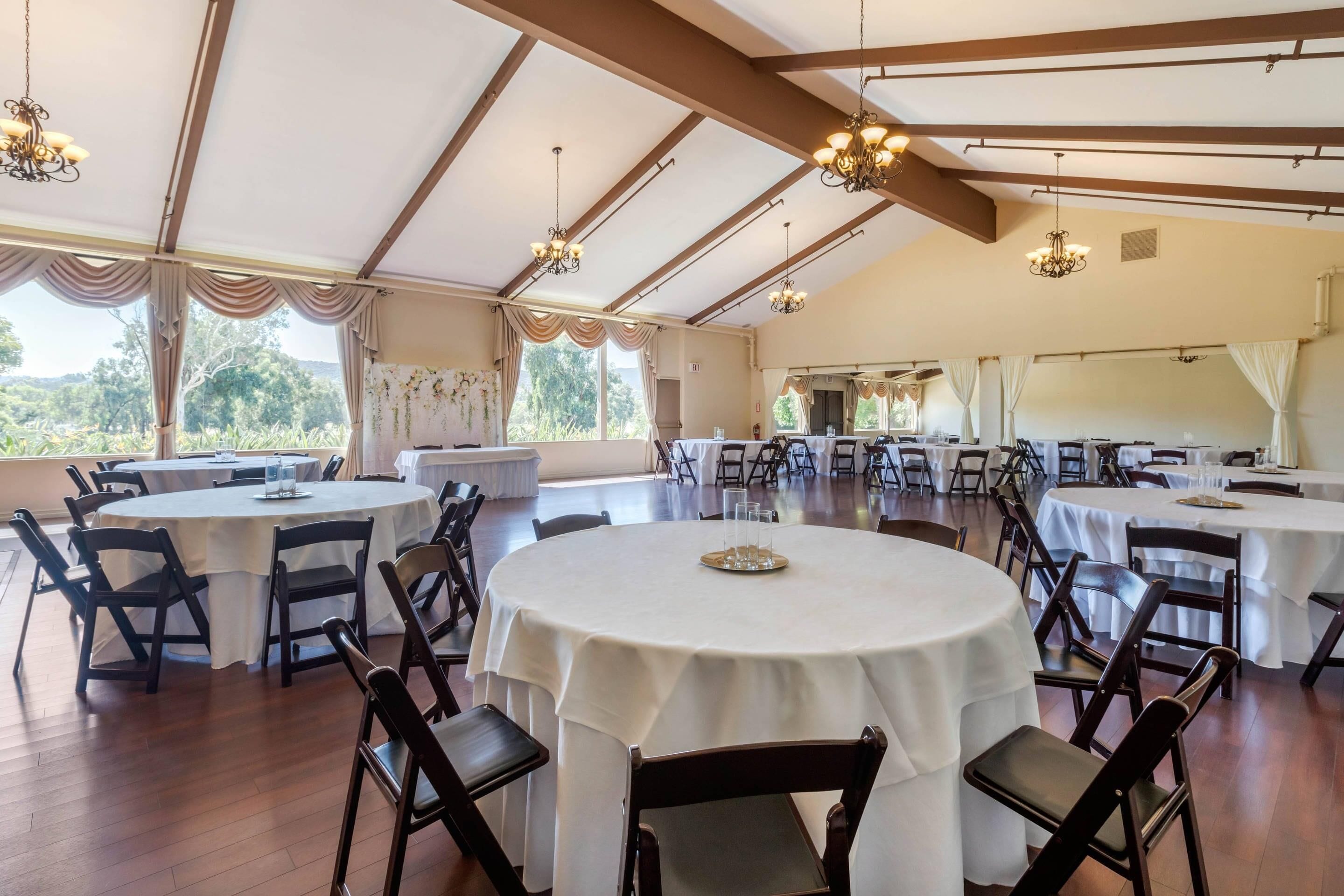 Photo - Carlton Oaks Lodge, an Ascend Collection Hotel