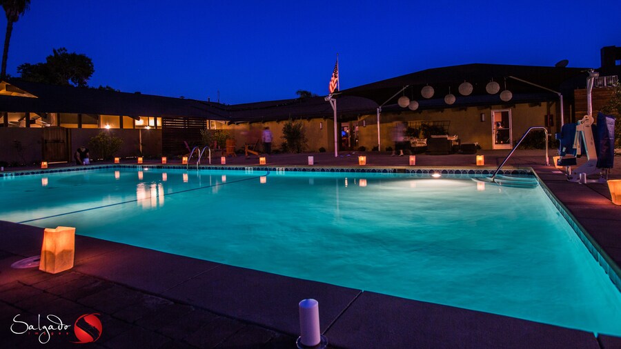 Carlton Oaks Lodge, an Ascend Collection Hotel