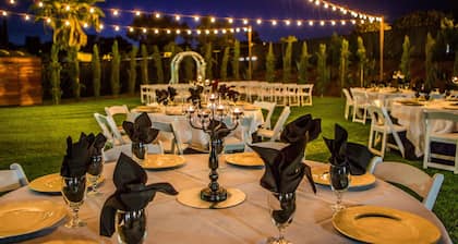 Carlton Oaks Lodge, an Ascend Collection Hotel