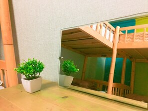 Free WiFi - iCOS Guesthouse 1 for Female - Hostel (Seoul)