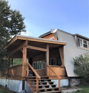 Family Cabin, Multiple Beds, Kitchen | Terrace/patio - Drift Lodge & Fly Shop (Island Park)