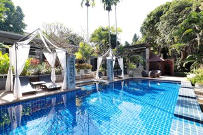 Outdoor pool, sun loungers