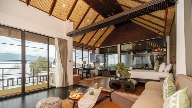 Grand Oriental Suite