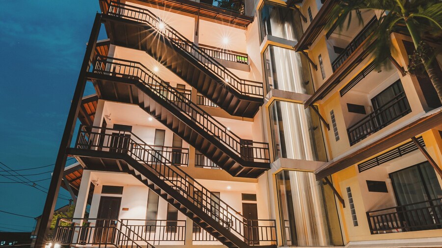 THEE Kashatharn by TH District