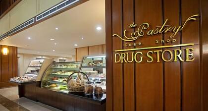 REDTOP Hotel & Convention Center