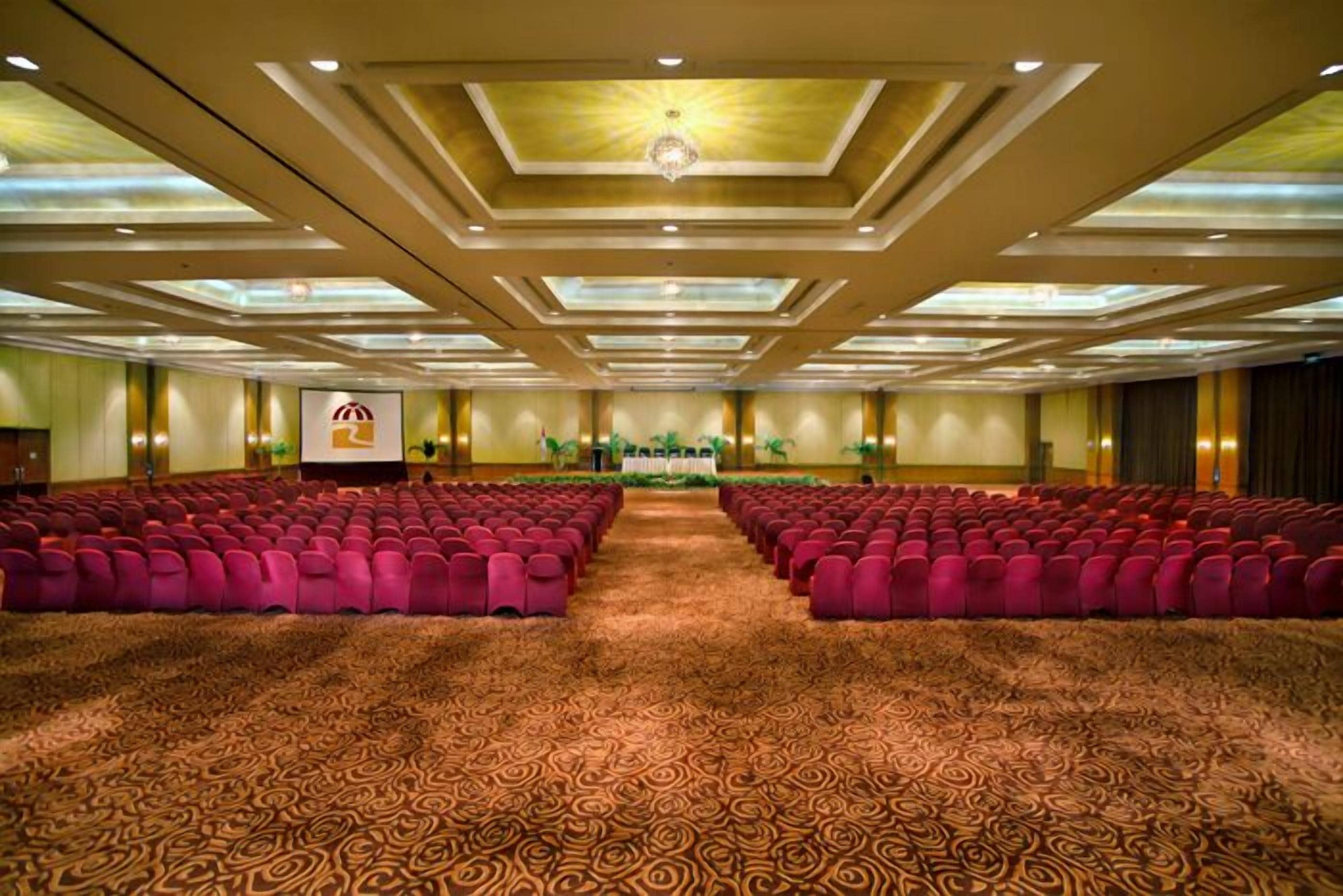 Foto - Redtop Hotel & Convention Center