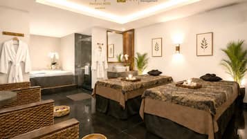 Couples treatment room(s), body treatments, body scrubs, facials