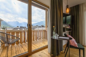 Habitació doble panoràmica | Roba de llit d'alta qualitat i caixa forta a l'habitació
