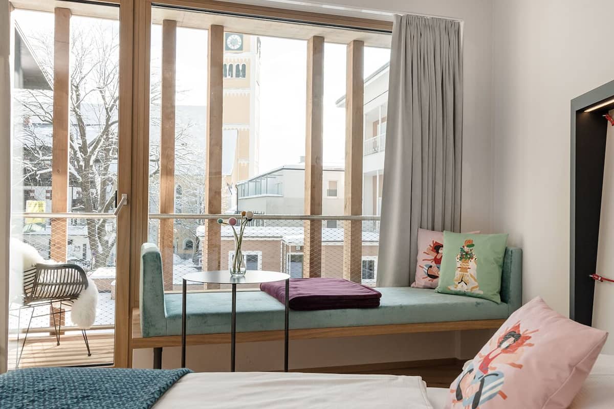 signature double room | city view