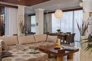 Executive lounge - Villa Sky House (Ungasan)