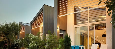 Two Bedroom Bungalow | 露台/庭院