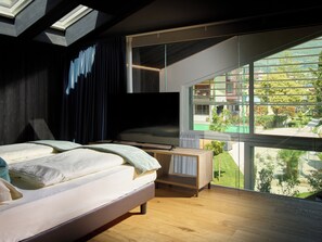 Two Bedroom Bungalow | 미니바, 객실 내 금고, 책상, 무료 WiFi